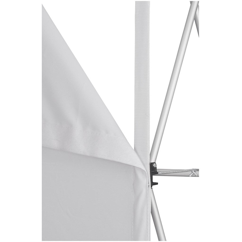 Curved Banner Wall with Wings 3.5m x 2.25m